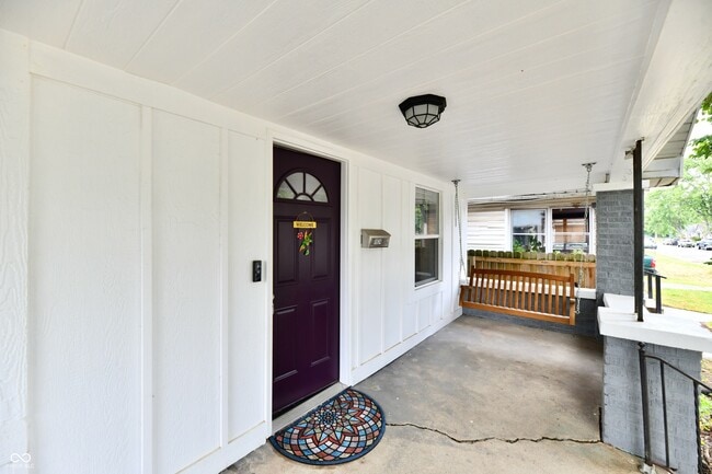 Photo - 1924 Mansfield St