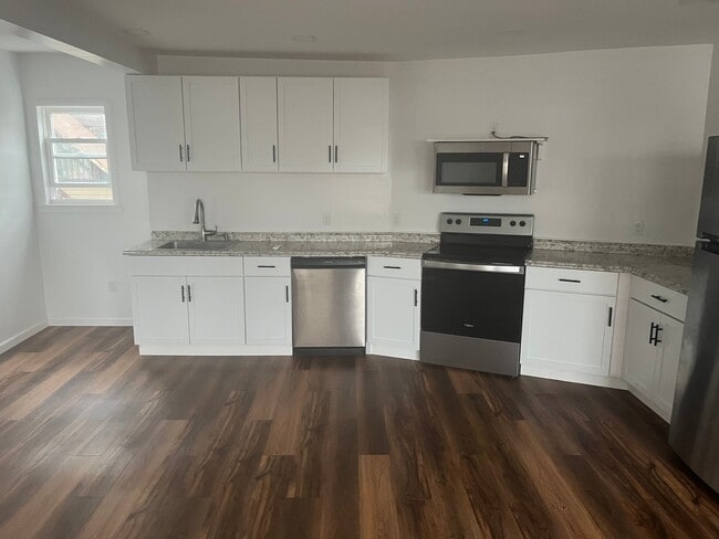 Photo - 1714 Union St