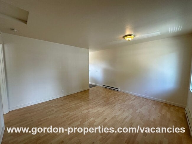 Photo - SE Arista Dr - 1 bedroom apartment in Oak Grove with storage unit Unit 15032