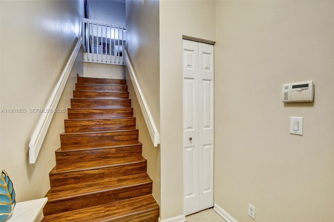 Photo - 1002 NW 105th Ave Unidad D-121