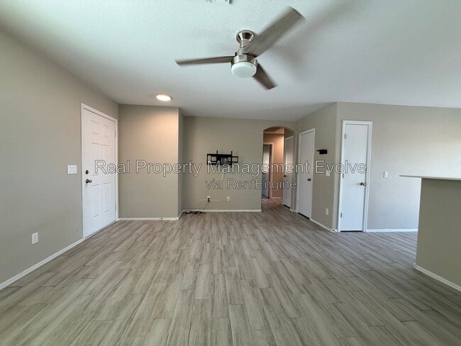 Photo - 7105 S 251st Dr