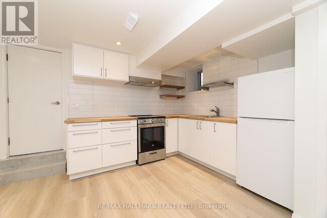 Photo - 38 Halton St