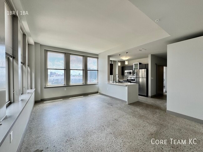 Photo - 1121 McGee St Unit 904