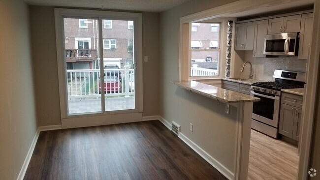Building Photo - Updated Row - Holmesburg Rental