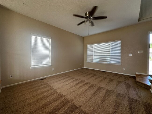 Photo - Large 2-story home with 3 bedrooms up plus loft!  Finished basement!