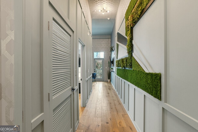 Photo - 208 12th St NE