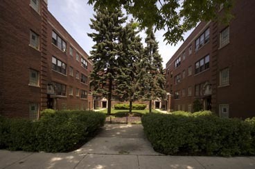 Building Photo - 744 W Aldine Ave Unit 1N Rental