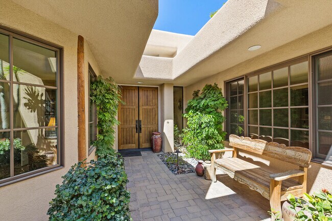 76900 Avenida Fernando