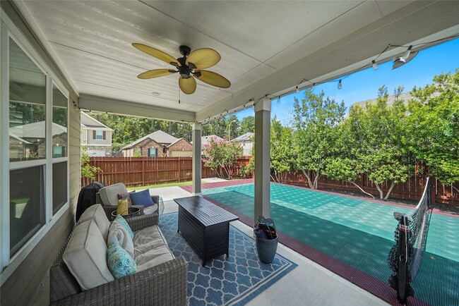 10003 Cimarron Canyon Ln
