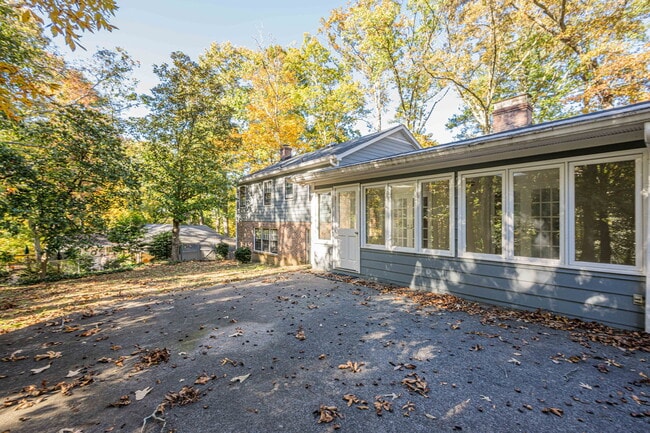 Photo - 6640 Williamson Dr