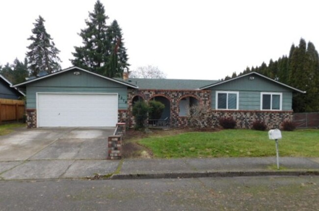 3Bd/2Ba Single Story Home - Available to V... - 3Bd/2Ba Single Story Home - Available to V...
