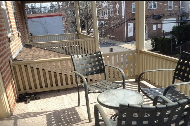 Private Porch - 16 S Merion Ave Apartment Unit 16A