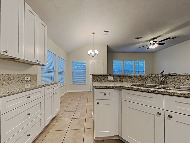 Photo - 30114 Saw Oaks Dr