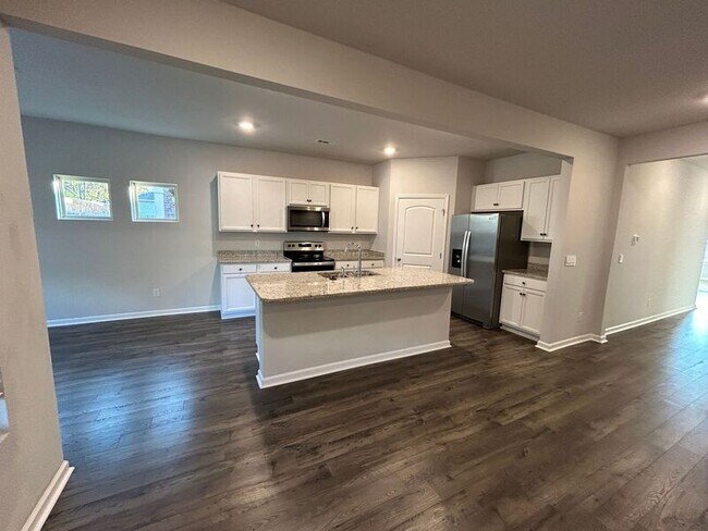 Photo - 117 Branton Ct