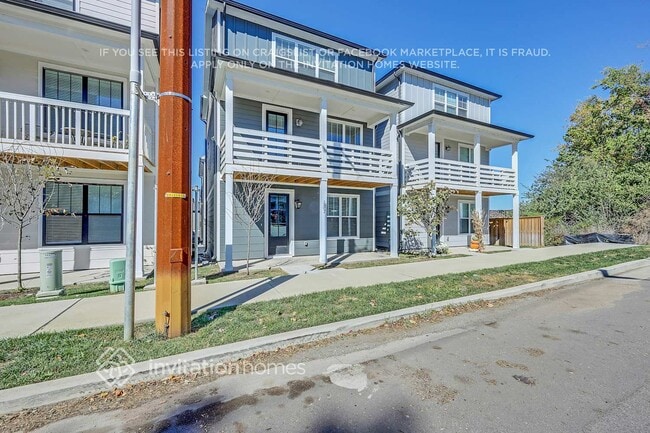 Building Photo - 647 Vernon Ave