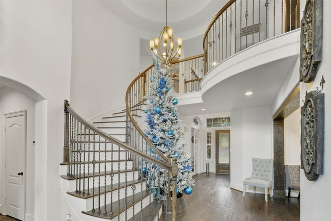Photo - 17611 Fossil Ridge Ln