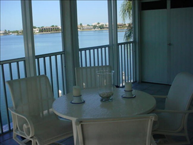 Photo - smoke house bay Unidad 1325