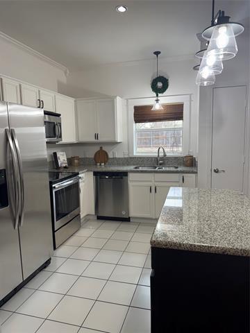 Photo - 902 Greene Way