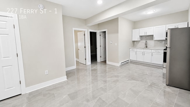 227 Ferry St Unit 1