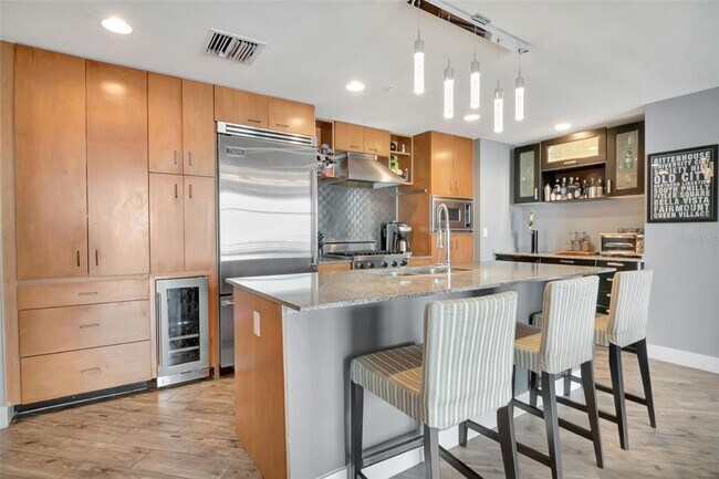 Photo - 1120 E Kennedy Blvd Unit 1512