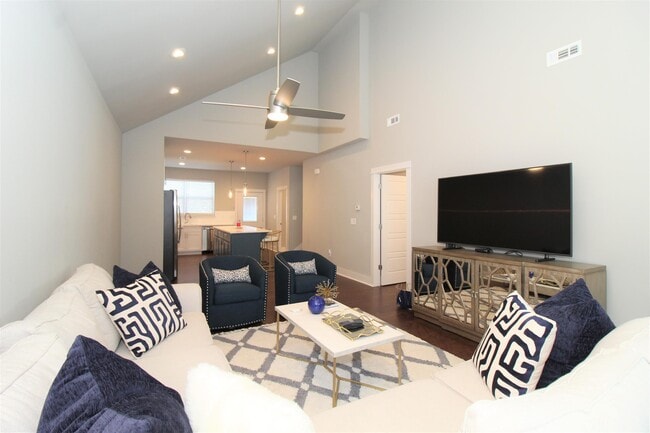 Photo - 2047 S Florida Way