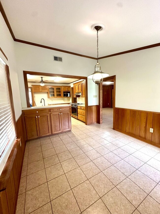 Photo - Charming 3-Bedroom, 2-Bathroom, 2,200 Sq. ...
