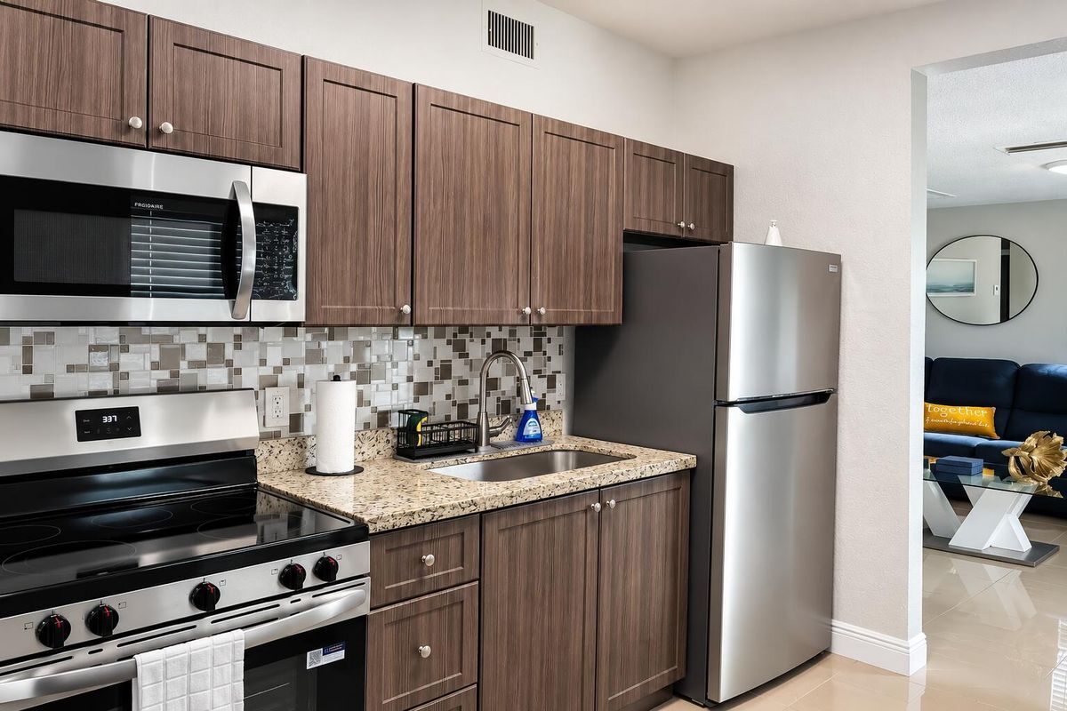 Photo - 1558 NW 5th Ave