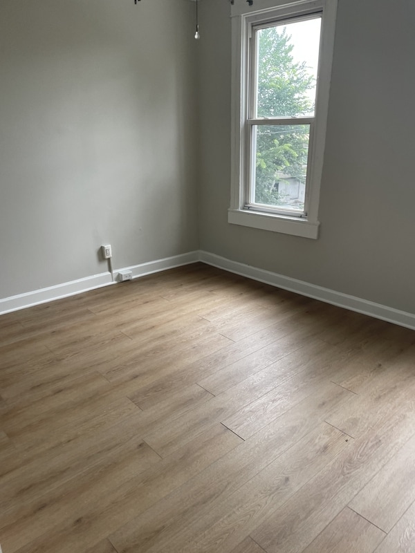 Photo - 2822 The Alameda