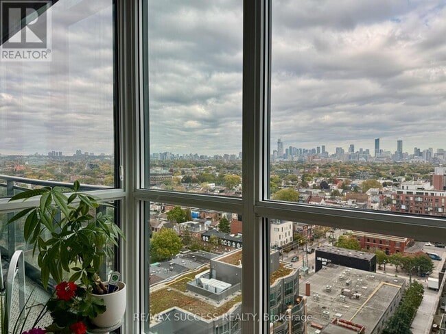 Photo - 1171 Queen St W Unit 1605