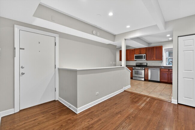 Photo - 9100 Lamon Ave Unit 1N