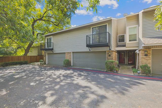 Building Photo - 7450 Holly Hill Dr Unit 114