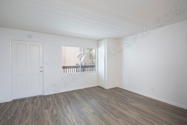 *OPEN HOUSE: 10/18 10:30-11:30AM* 1 BR Apa... - *OPEN HOUSE: 10/18 10:30-11:30AM* 1 BR Apa... Unidad 09