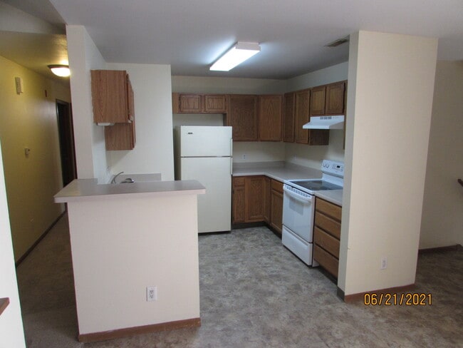 10 Woodridge Ct