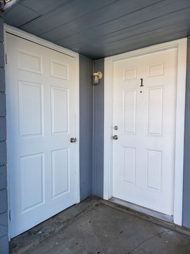 Photo - 2908 Marlin Ave