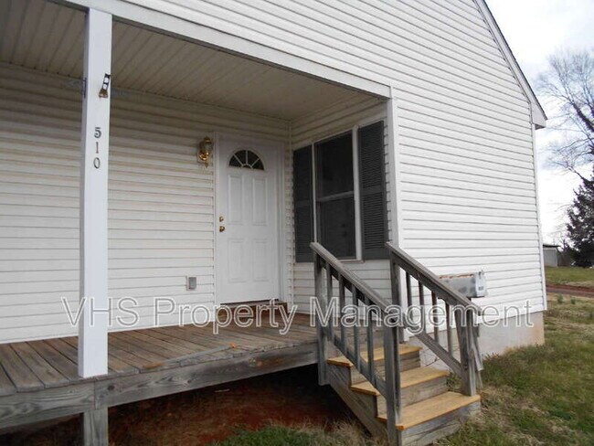 Photo - 510 Sperryville Pike