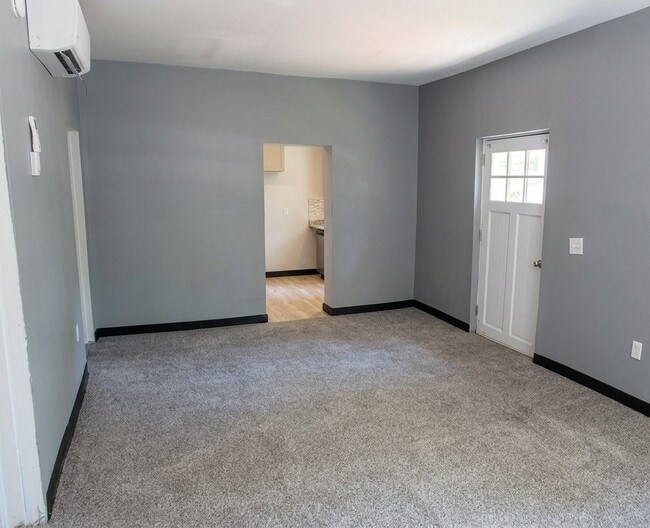 Photo - 26 Burgess Ct