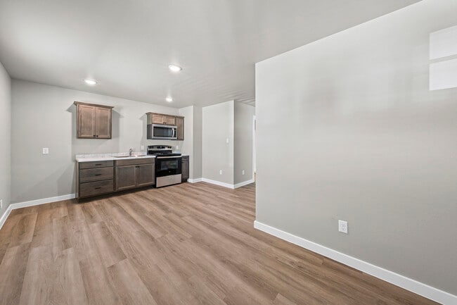 Photo - 107 Thomas St Unit B