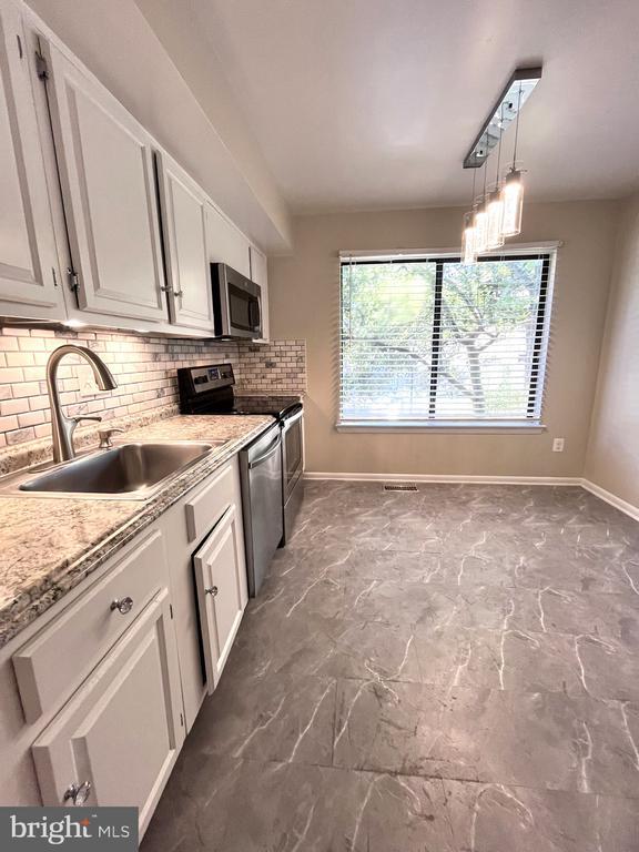 Photo - 10704 Muirfield Dr