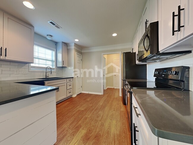 Photo - 8124 Cambridge Reserve Dr