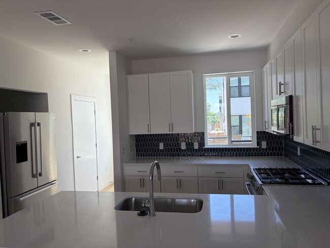 Photo - 2200 McFly St Unit 6103