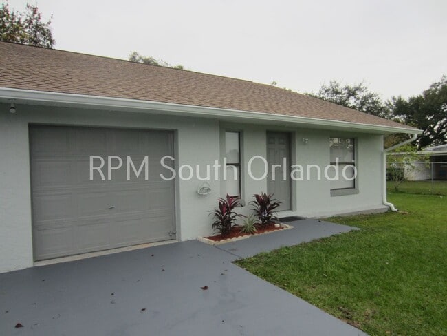 Building Photo - Move in ready! 2/2 Rental