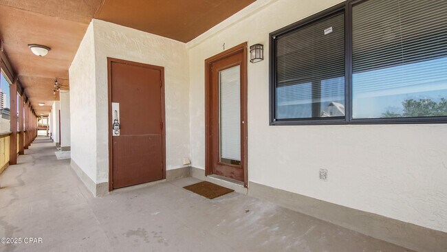 Photo - 4114 Holiday Dr Unit 7