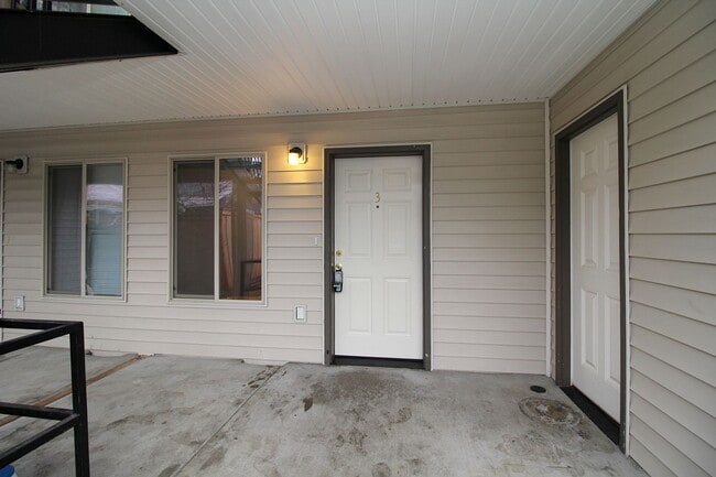 Photo - 8102 SE Lambert St Unit 3