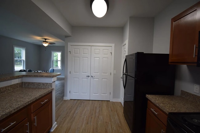 Photo - 1905 Grayson St