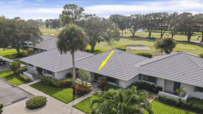 Photo - 820 Club Dr Townhome