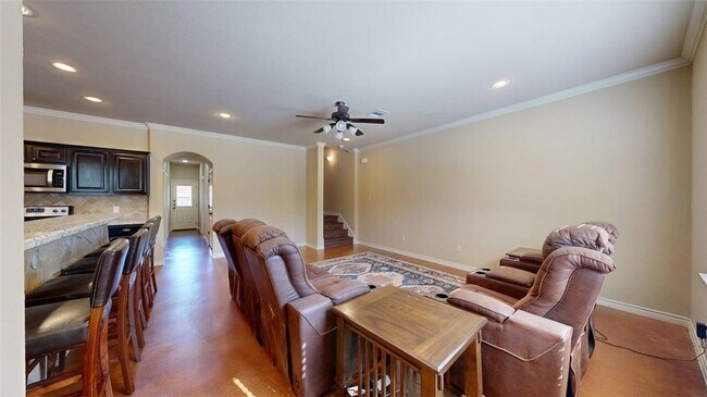 Photo - 3009 Towers Pkwy