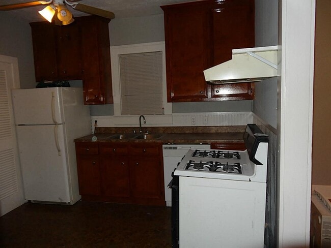Photo - 1108 Mathis St