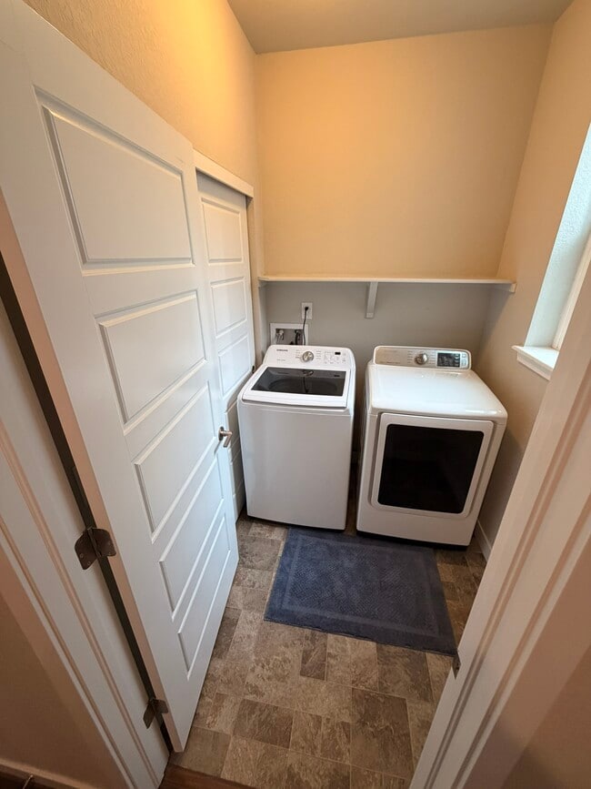 In-Unit Laundry