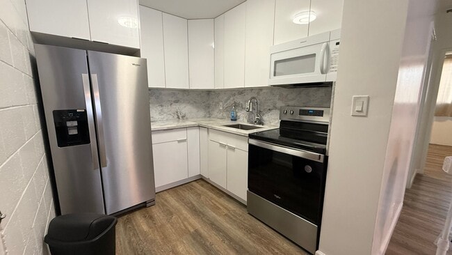 Photo - Iolani Terrace Unit 406