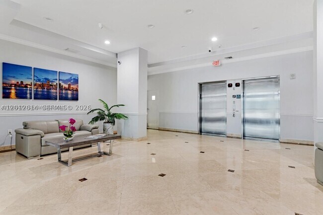 60 NW 37th Ave Unit 1208